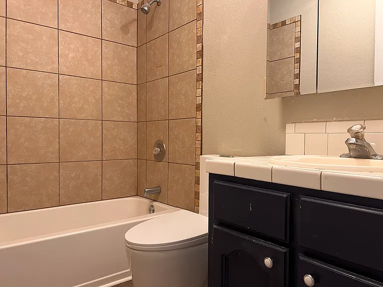 1101 South Ave #C-F — Photo 6