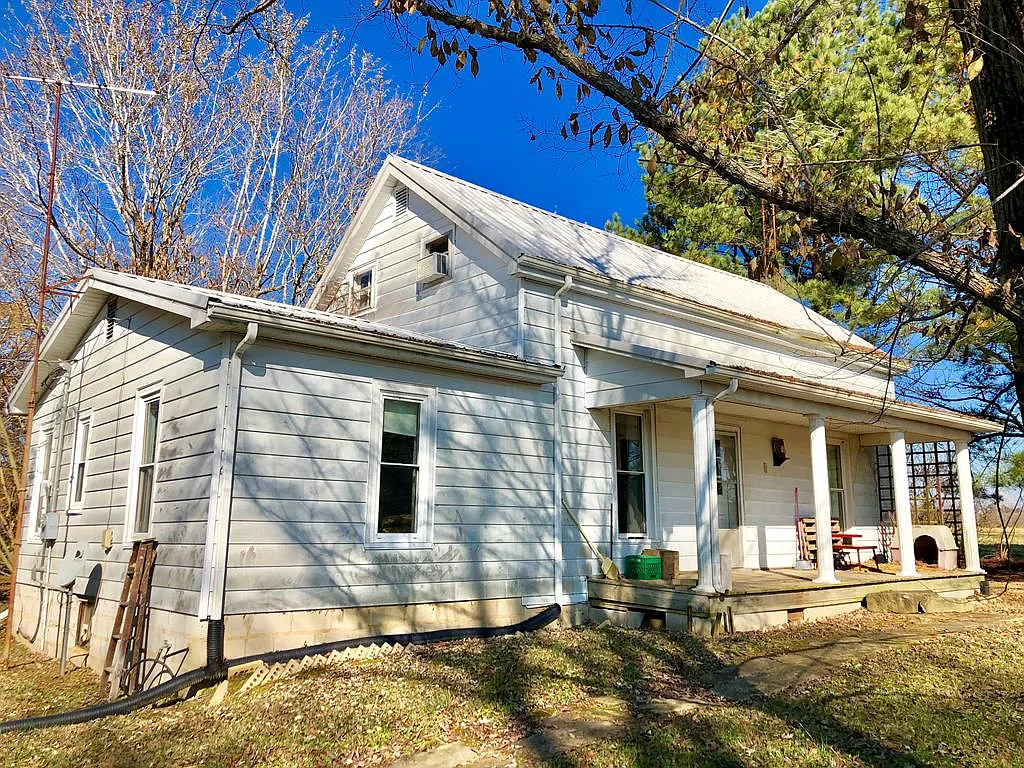 441 Carl Williams Rd photo 1