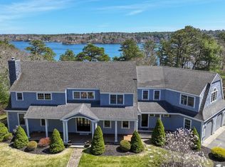 112 Roxy Cahoon Rd, Plymouth, MA 02360