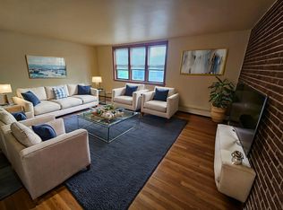 Spacious 1 bedroom, 1 bathroom in Evanston, Evanston, IL 60201