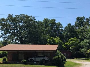 3186 Clarks Bridge Rd, Gainesville, GA 30506