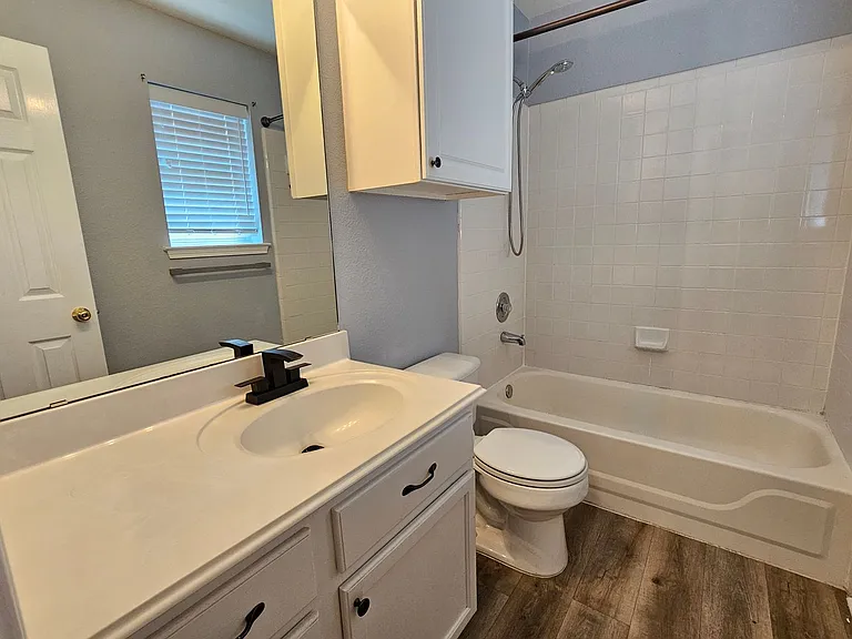 1505 Muledeer Run — Photo 30