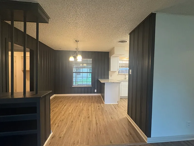 3731 Avenue M — Photo 7