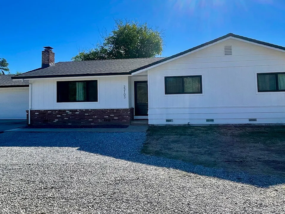 23103 Winding Way