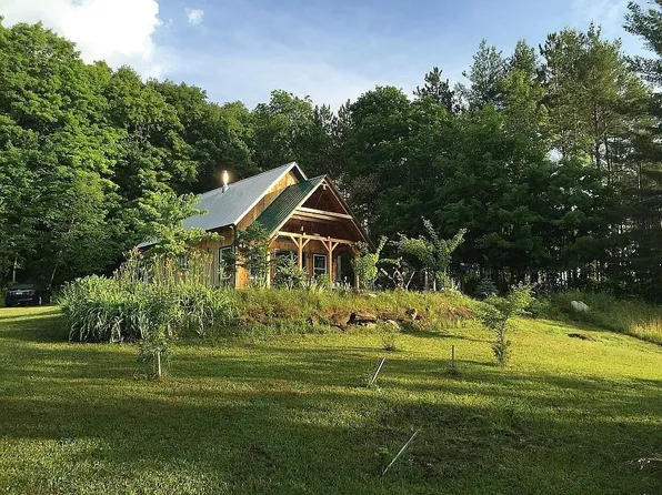 780 Loop Road, Northfield, VT 05663