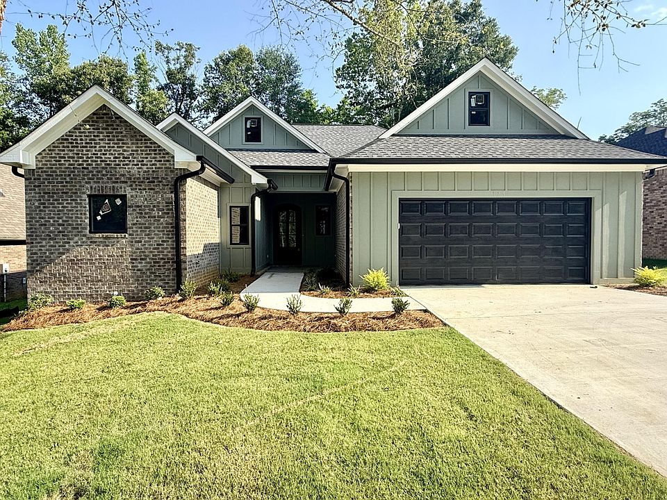 1st image of 129 Oak Pointe Dr