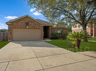 212 Cloud Xing, Cibolo, TX 78108