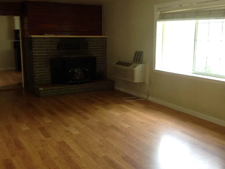 350 Adaline St — Photo 2