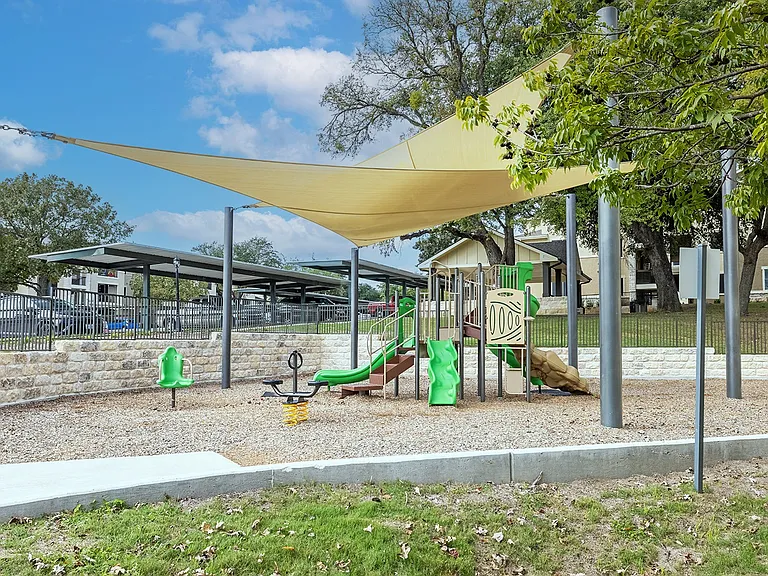 Franklin Park — Photo 22