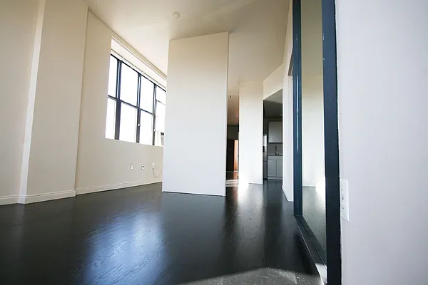 Rented by DAXS LLC | media 10