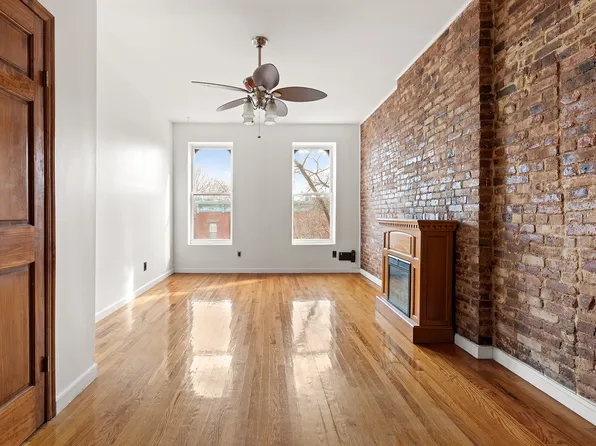 344 7th Avenue image 1 of 8