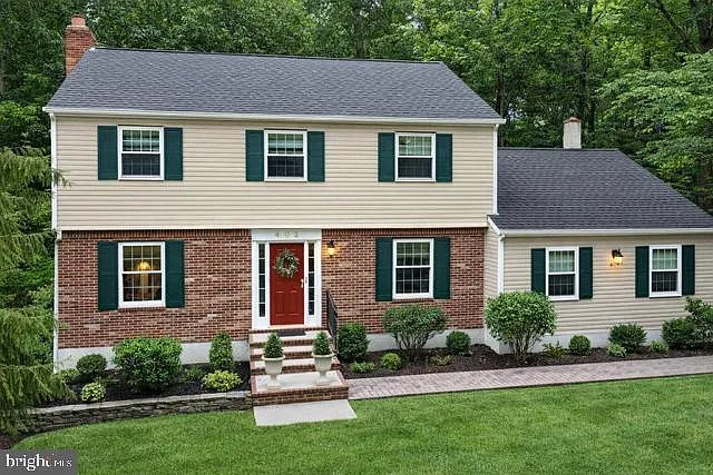 402 Norwood Rd