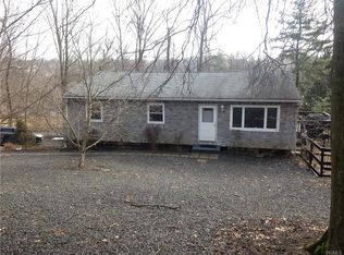 44 Mesa Pl, Nanuet, NY 10954