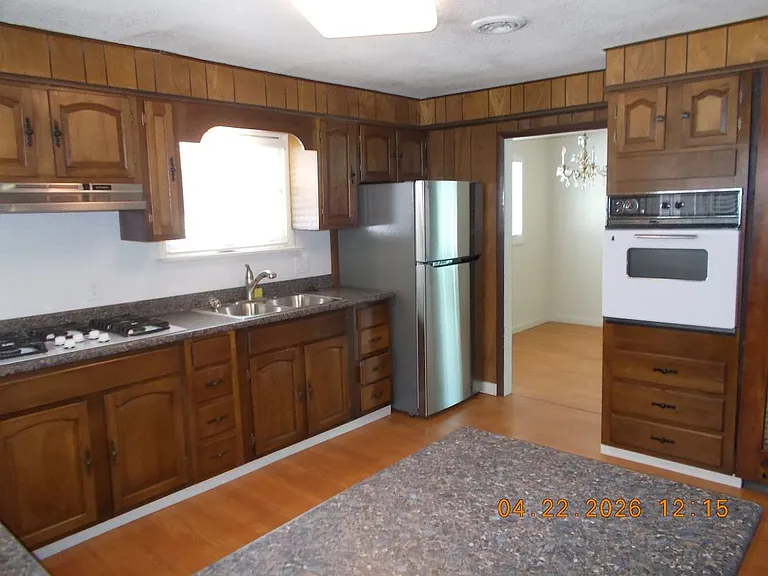 2501 W 3rd Ave #A — Photo 8