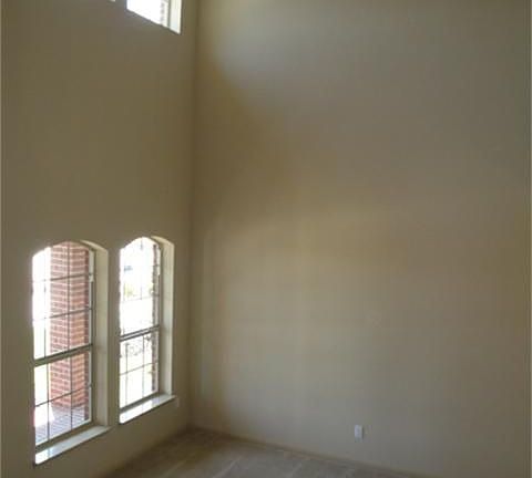 2nd image of 6011 Hewes Point Ln