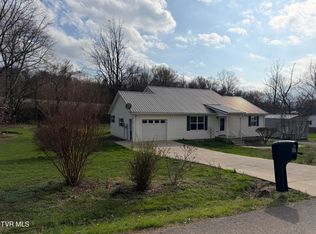 885 Hartman Ln, Greeneville, TN 37743