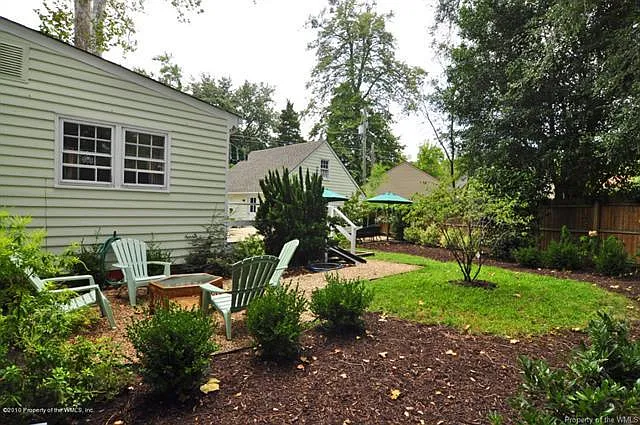 3 bed, 2.5 bath, 2138 sqft, $6,000 — Photo 4