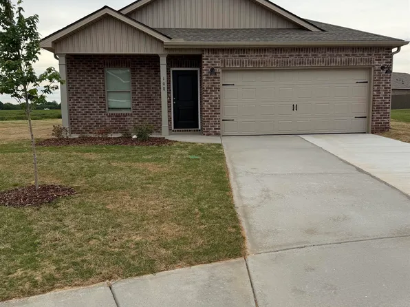 108 Karenlee Cir, Hazel Green, AL 35750