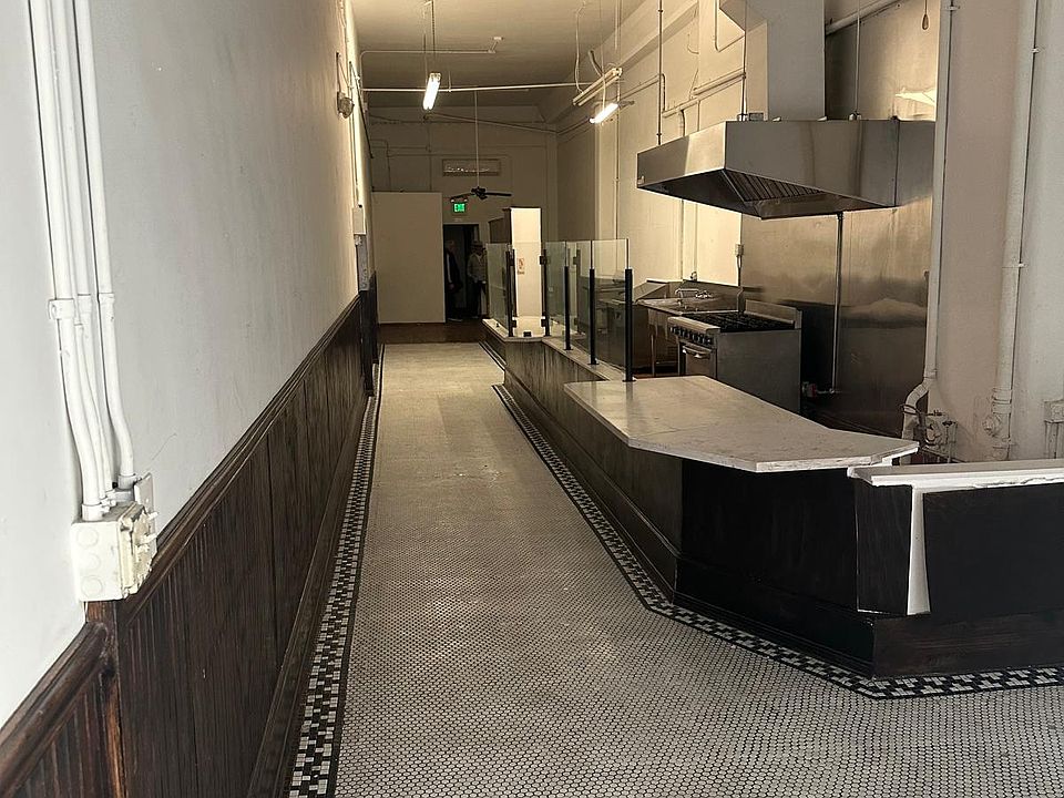 1st image of 109 W 8th St