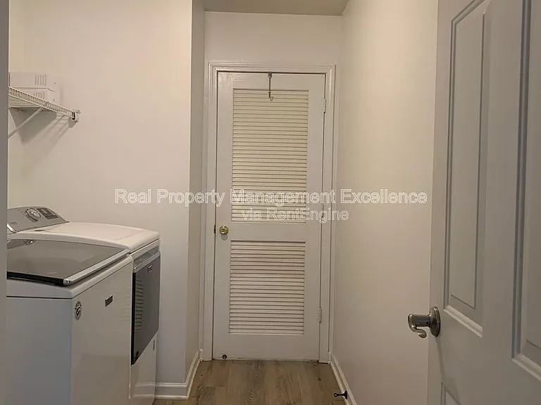 173 Steam Engine Way — Photo 14