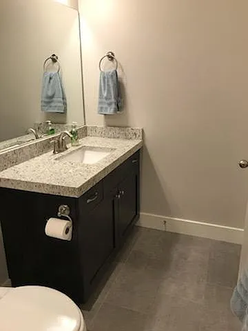 Upstairs bath (view from shower)