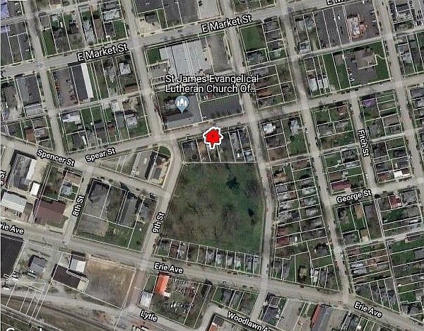 1st image of 913 Spear St