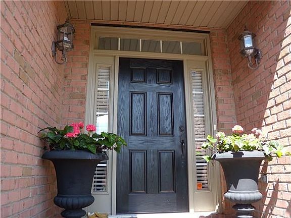 Home for Sale in Antioch, Tennessee $274,900