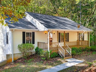 409 Plantation Rd, Seneca, SC, 29672