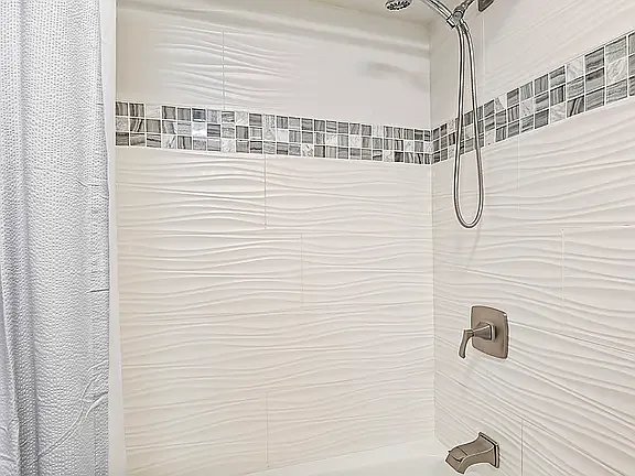 1285 Bamburg Ct #D — Photo 18