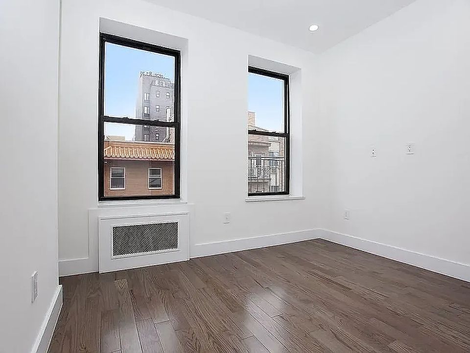 1st image of 19 Eldridge St APT 12