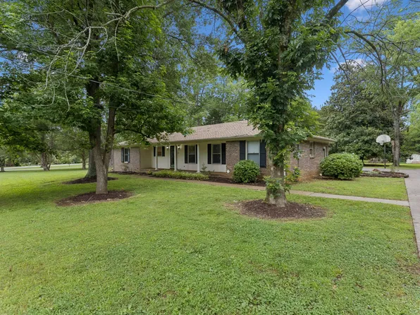 114 Paschal Dr, Murfreesboro, TN 37128