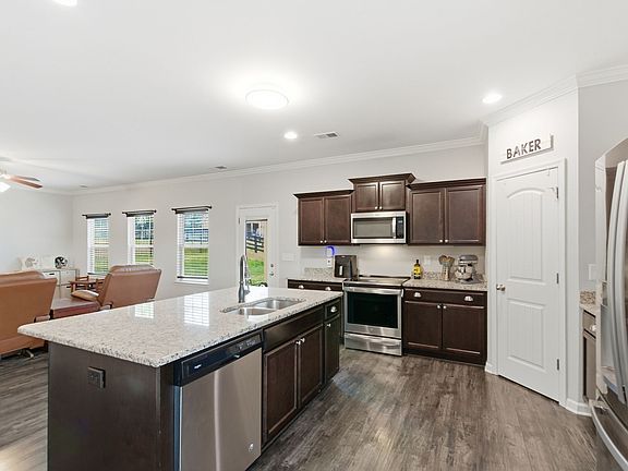 2nd image of 1003 Brayden Dr