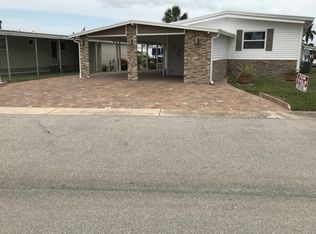 11571 Dogwood Ln, Fort Myers Beach, FL 33931
