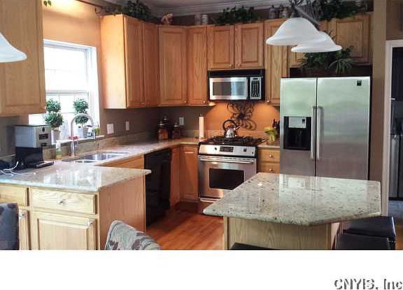 3rd image of 6204 Alletta Cir