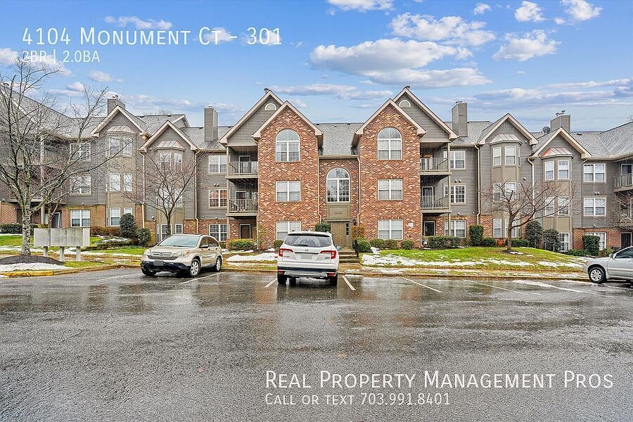 1st image of 4104 Monument Ct Unit 301