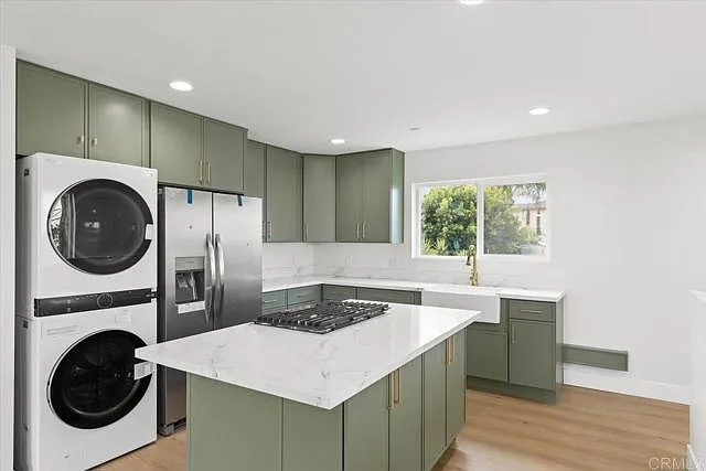 785 Lemon Ave #2 — Photo 1