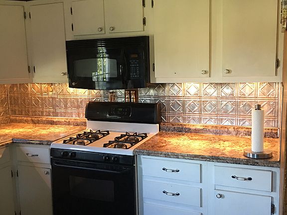 2nd image of 321 E Francis Ave