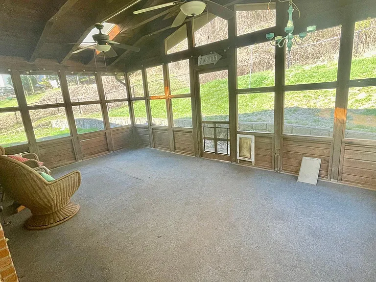 863 Carroll Rd — Photo 9