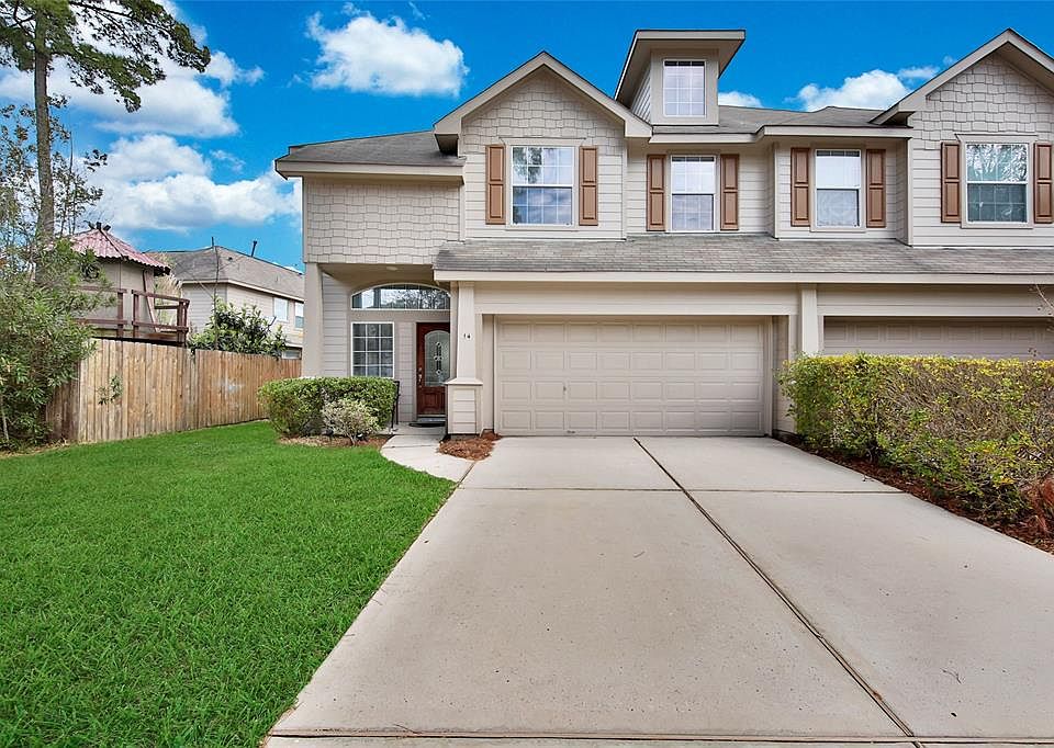 1st image of 14 Aquiline Oaks Pl