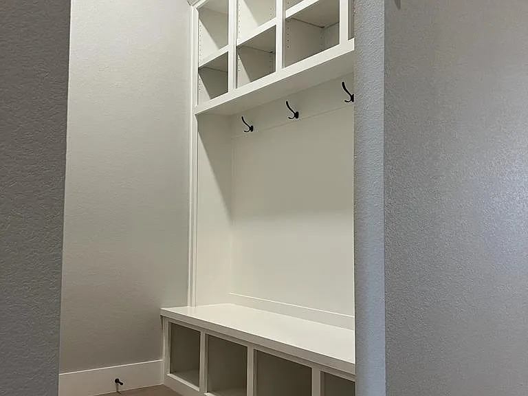 6105 SW Beacon St — Photo 5