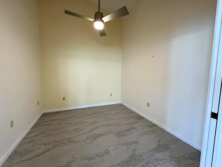 1005 Pelican Ct — Photo 27