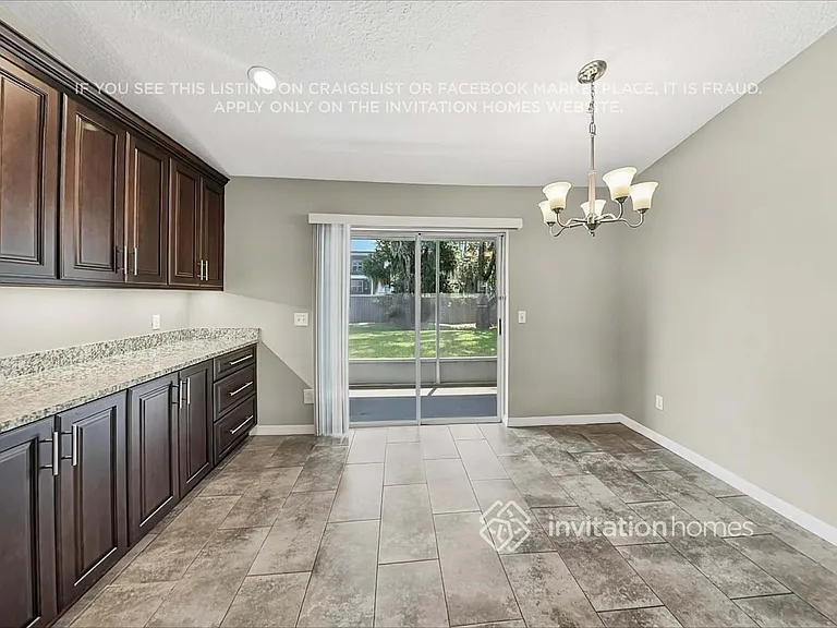 2148 Tioga Dr — Photo 6