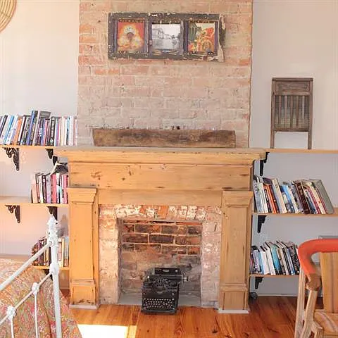 1217 Kerlerec St #B — Photo 8
