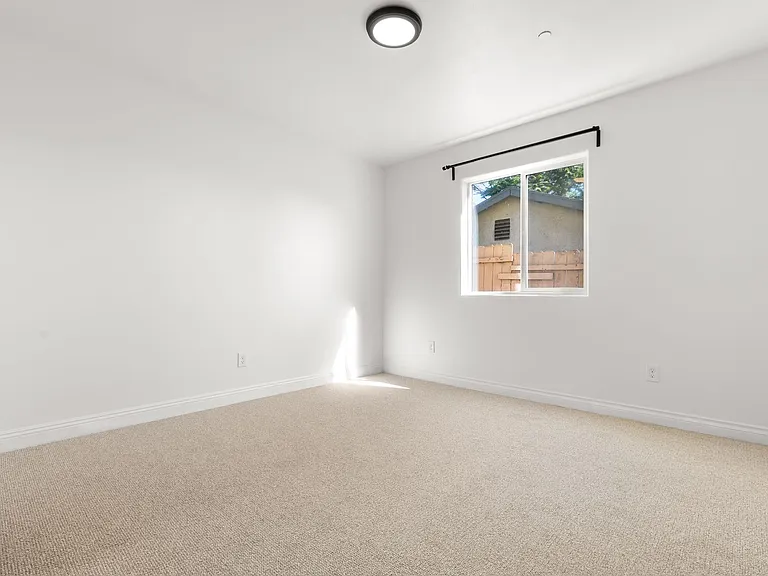 1534 N Soto St — Photo 8