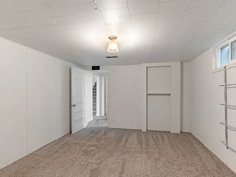 2625 Gunnison St — Photo 15