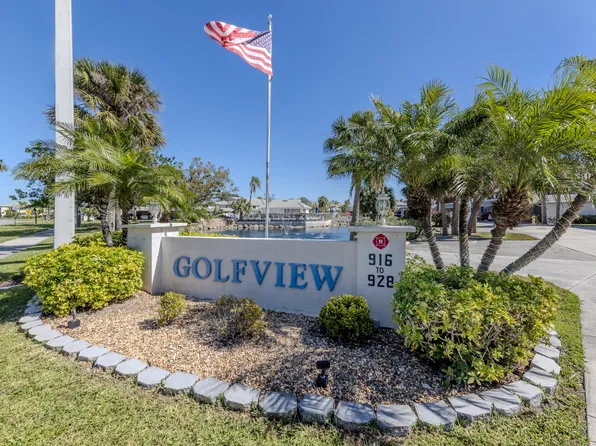 918 Capri Isles Blvd, Venice, FL