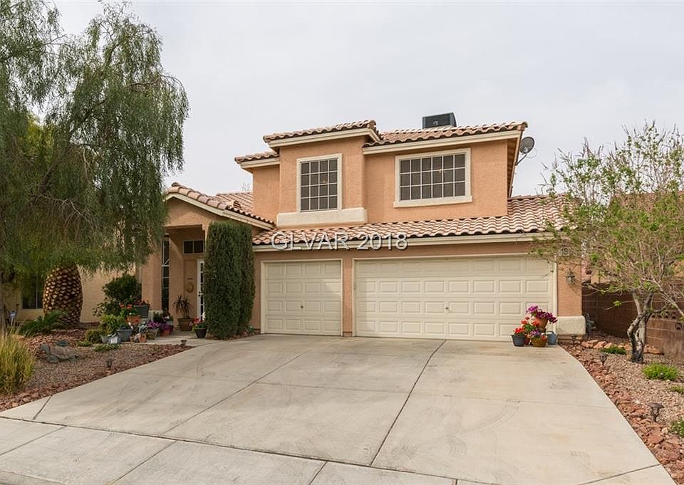 1st image of 1817 Hollyberry Ct