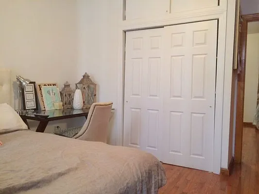 Rented by Compass | media 10