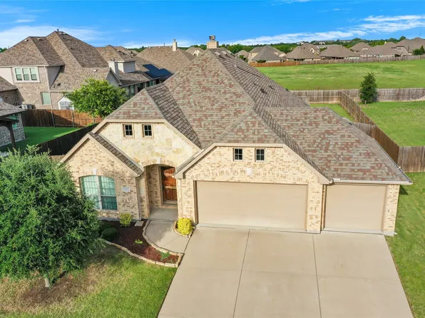 5215 Pentridge Dr, Sherman, TX 75092