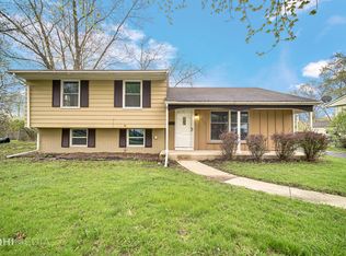 440 E Clark St, Glenwood, IL 60425